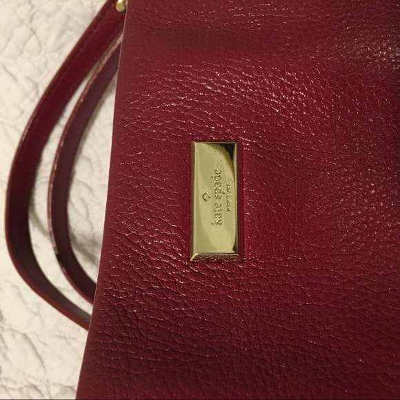 Kate Spade New York Sedgewick Lane Phoebe Tote - Picture 7 of 9